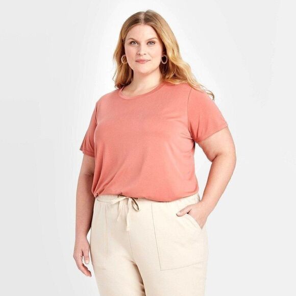 Women's Plus Size Short Sleeve Scoop Neck Sandwash T-Shirt - 4XL - Ava & Viv - Picture 1 of 5